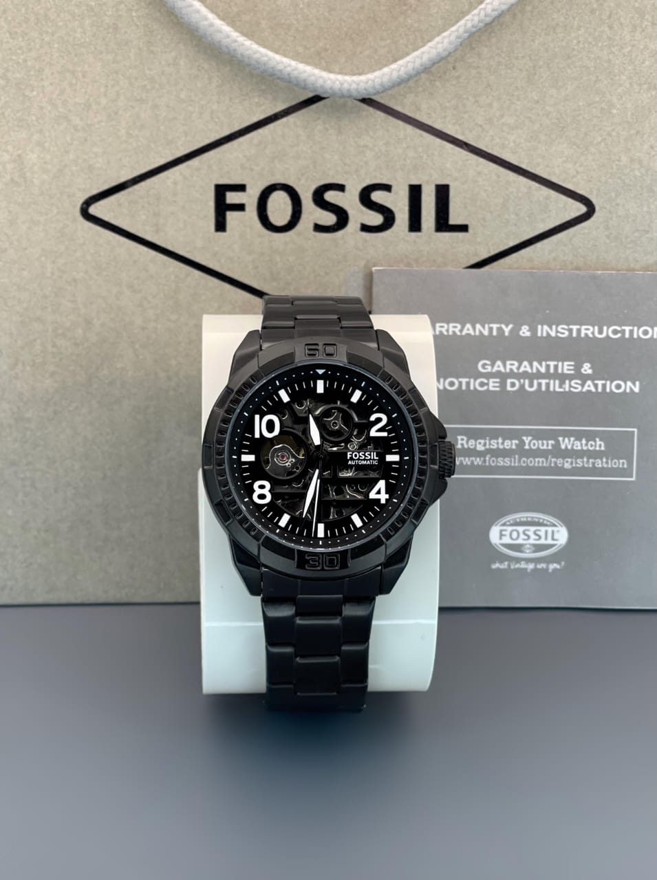 Watch â€“ Black Edition
